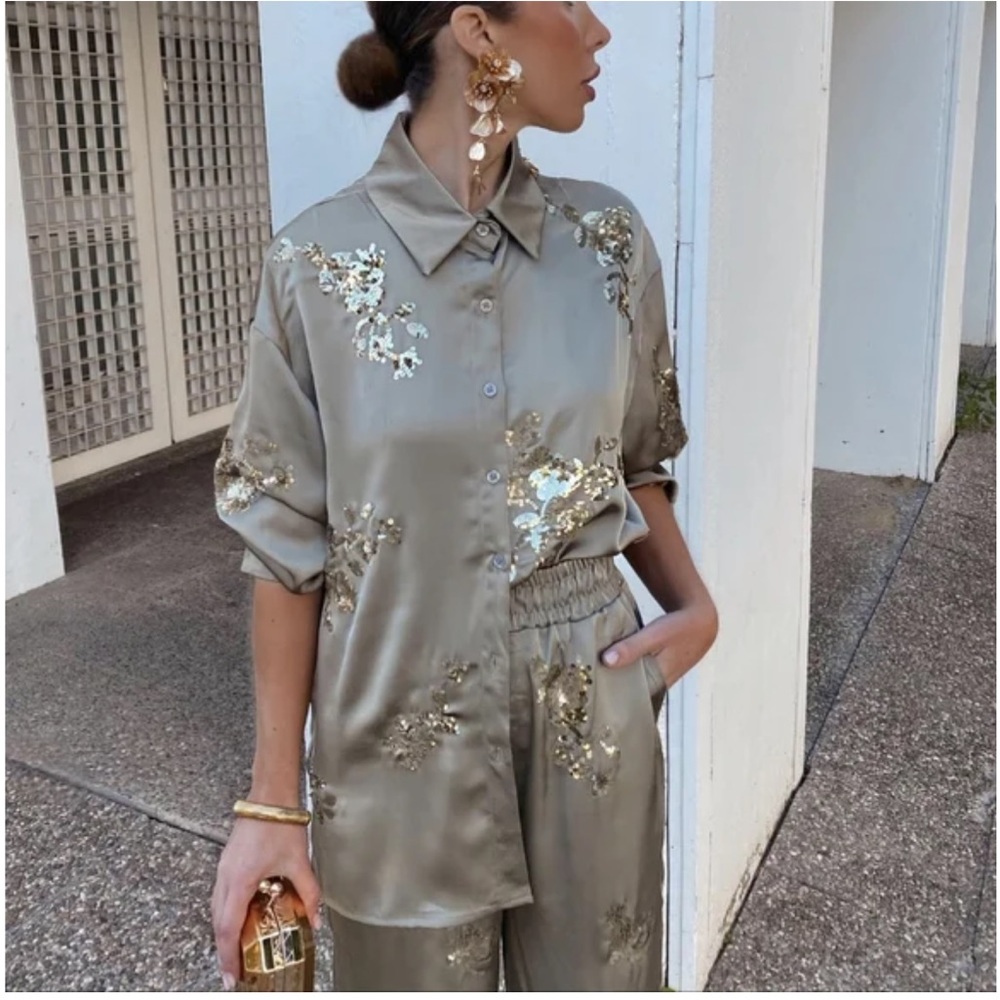ZARA EMBROIDERED SEQUIN FLORAL BUTTON DOWN SHIRT SAGE GREEN 2731/242 267/014 - Picture 3 of 7
